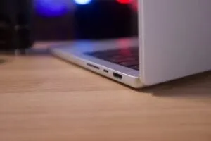 Apple MacBook Pro avec M2 Pro bénéficie d'une réduction alléchante