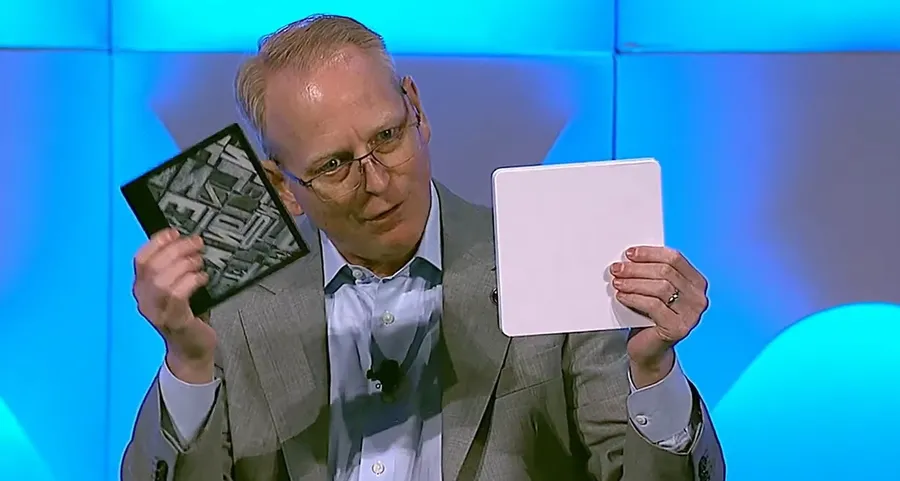 ‘Open for business’: Amazon shows off antennas for its Kuiper satellite network
Amazon présente les antennes de son réseau de satellites Kuiper