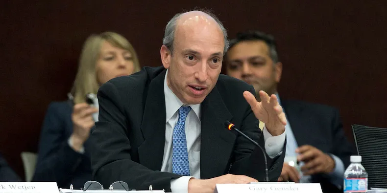 Le patron de la SEC affirme à nouveau que les jetons PoS sont des valeurs mobilières