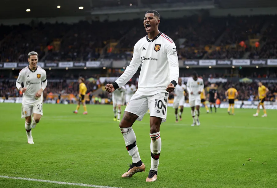 Avant-match : United retrouve ses tracas à domicile pour tenter de décrocher une place en Ligue des Champions face à Wolves.