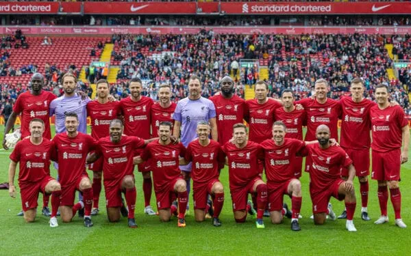 Liverpool confirme l&rsquo;équipe de légendes de 20 joueurs contre le Celtic &#8211; avec une « première apparition » surprise.
