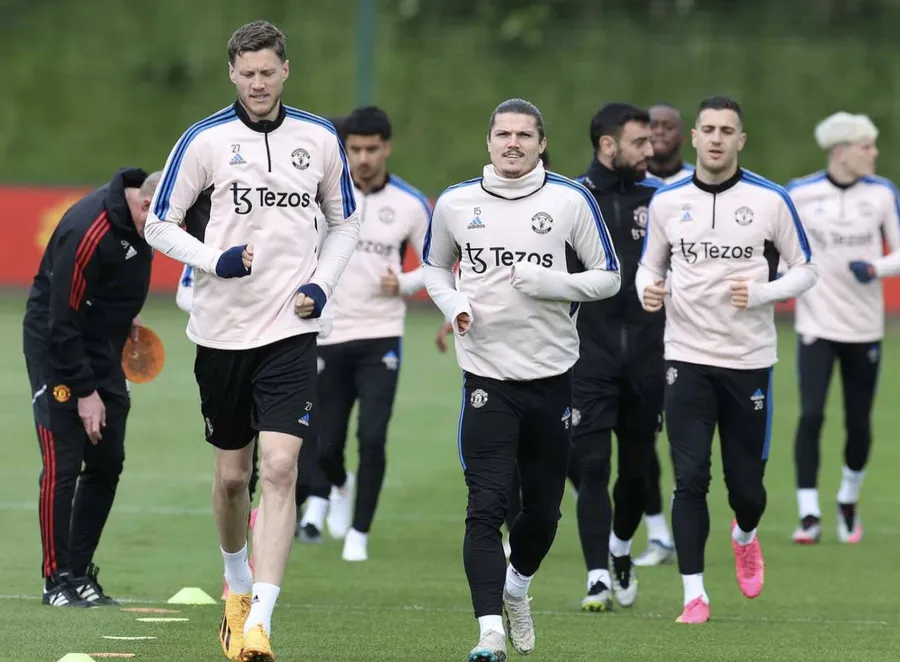 (Photos) Manchester United en tête avant le choc contre les Wolves, un défenseur important restant absent