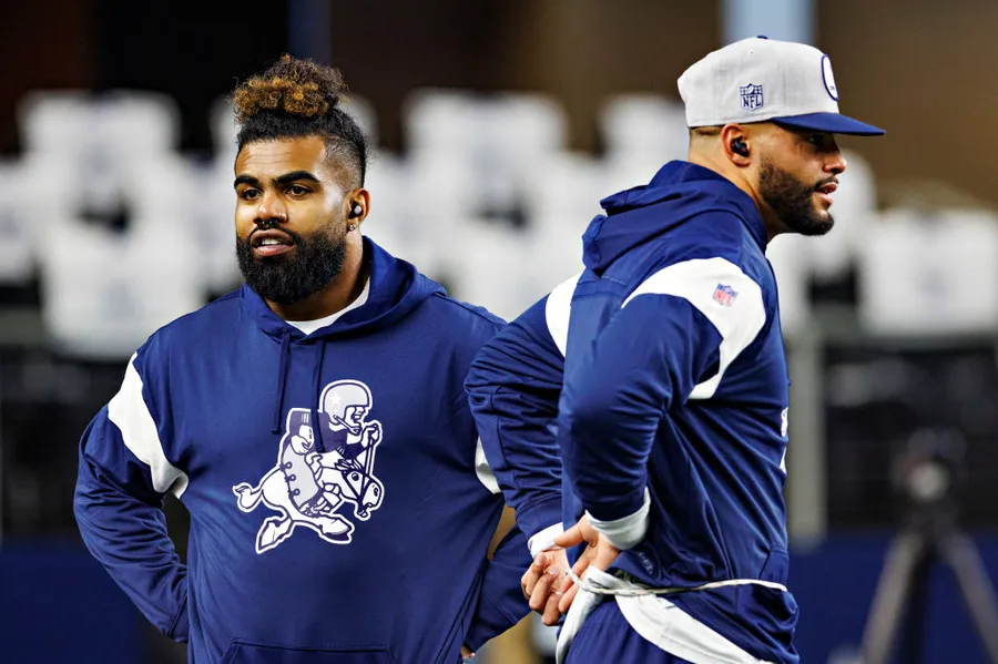 Fin d&rsquo;une époque : Dak Prescott réagit au choix des Dallas Cowboys de se séparer d&rsquo;Ezekiel Elliott – « Je suis blessé »