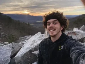 Que s'est-il passé pour Luke Hanna de ‘Home Town’ ? Où en est maintenant le client d'Erin et Ben Napier ?