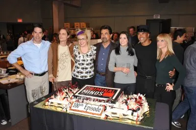 Joe Mantegna &#8216;Ravi&#8217; de voir relancée &#8216;Esprits Criminels&#8217; : Il dévoile les détails de la nouvelle série &#8216;Passionnante&#8217;
