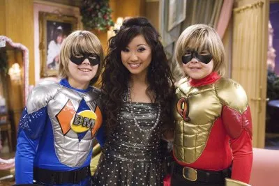 L&rsquo;actrice Brenda Song a accumulé une belle fortune en tant qu&rsquo;enfant star : découvrez sa valeur nette.