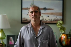 Beau Is Afraid: Une nouvelle vidéo dévoile les coulisses du drame psychédélique d'Ari Aster mettant en vedette Joaquin Phoenix