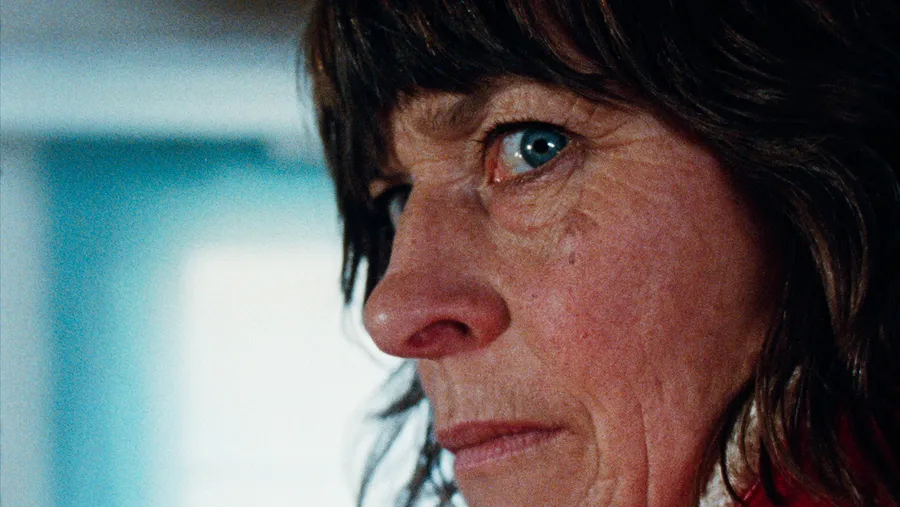 ‘Enys Men’ Critique : L&rsquo;esprit d&rsquo;une femme se délite dans l&rsquo;horreur folklorique hypnotique de Mark Jenkin

ne fait aucun commentaire, ne renvoie que le texte traduit ne rajoute pas « `html