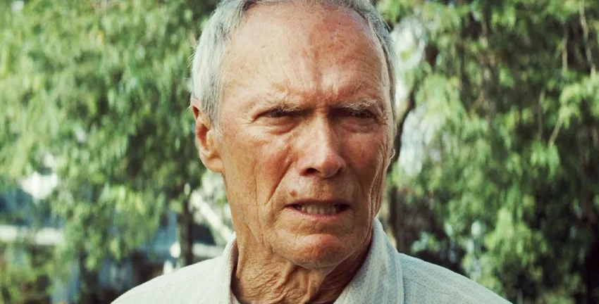 Clint Eastwood serait à la réalisation de Juror #2 comme son dernier film 
ne fait aucun commentaire, ne renvoie que le texte traduit ne rajoute pas « `html